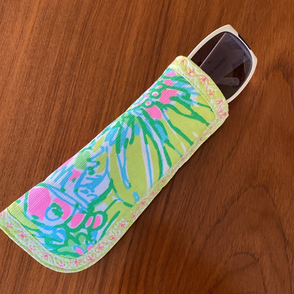NWOT Handmade Eyeglass Case